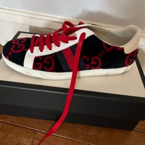 Gucci sneakers